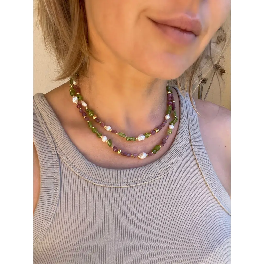 Bohemian necklace transformer made of baroque pink