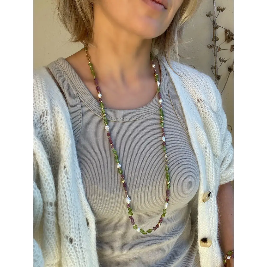 Bohemian necklace transformer made of baroque pink