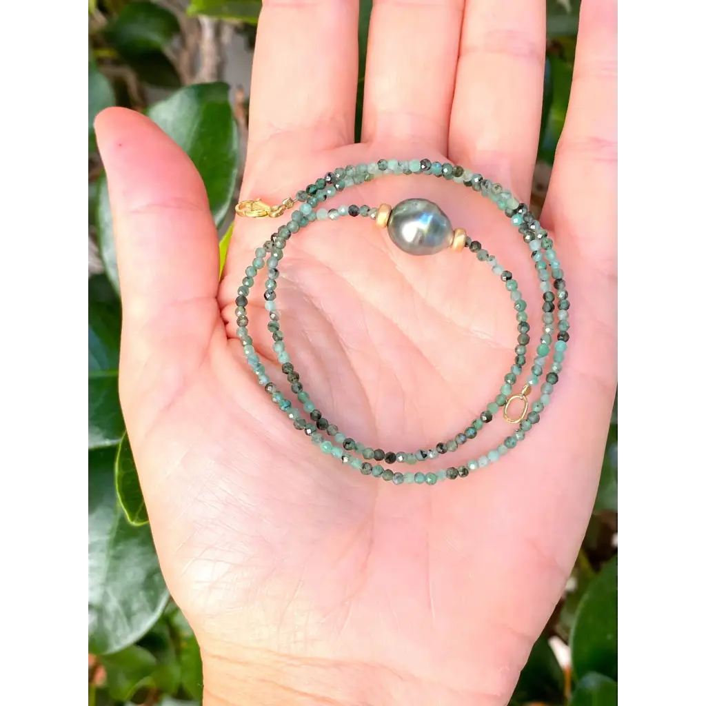 Emeralds Tahitian pearl and solid 18k gold minimalist short