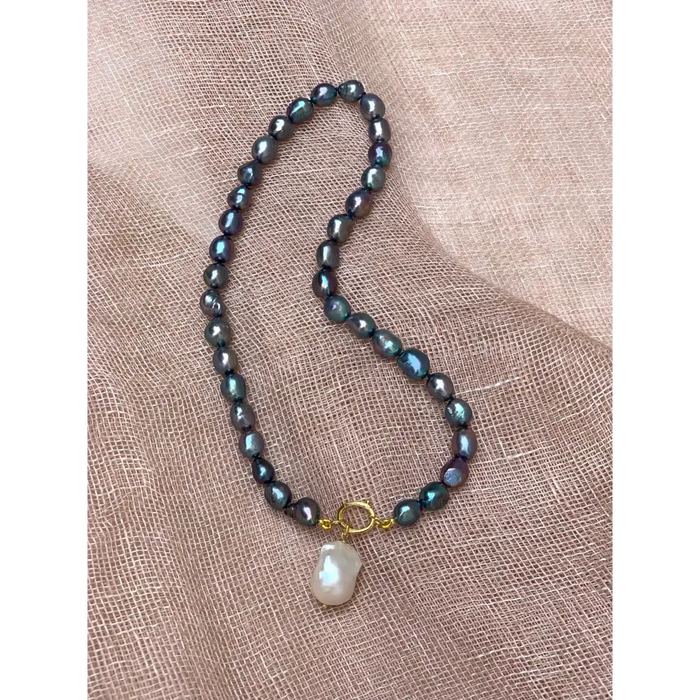 Genuine fresh water black pearl necklace with baroque pearl