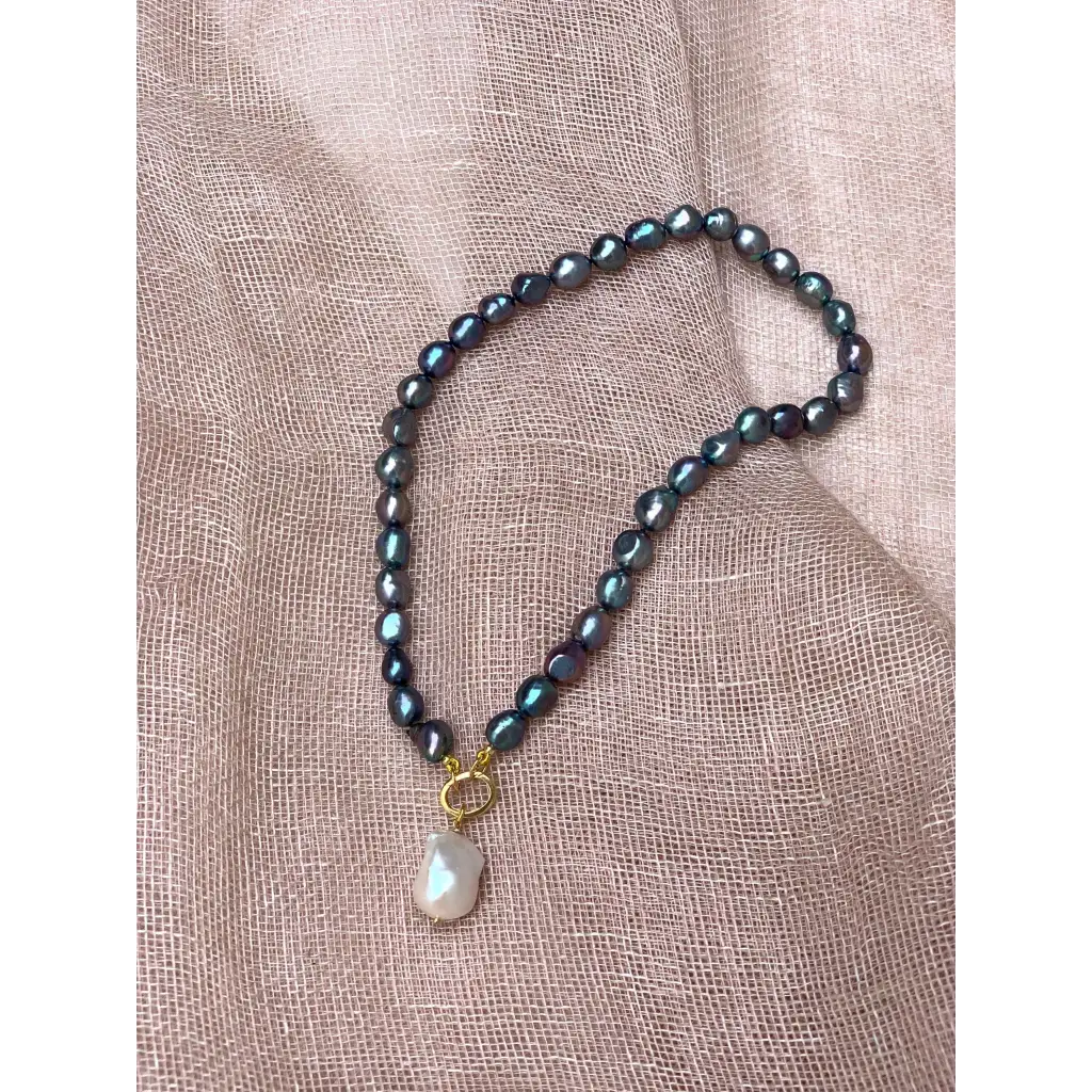 Genuine fresh water black pearl necklace with baroque pearl