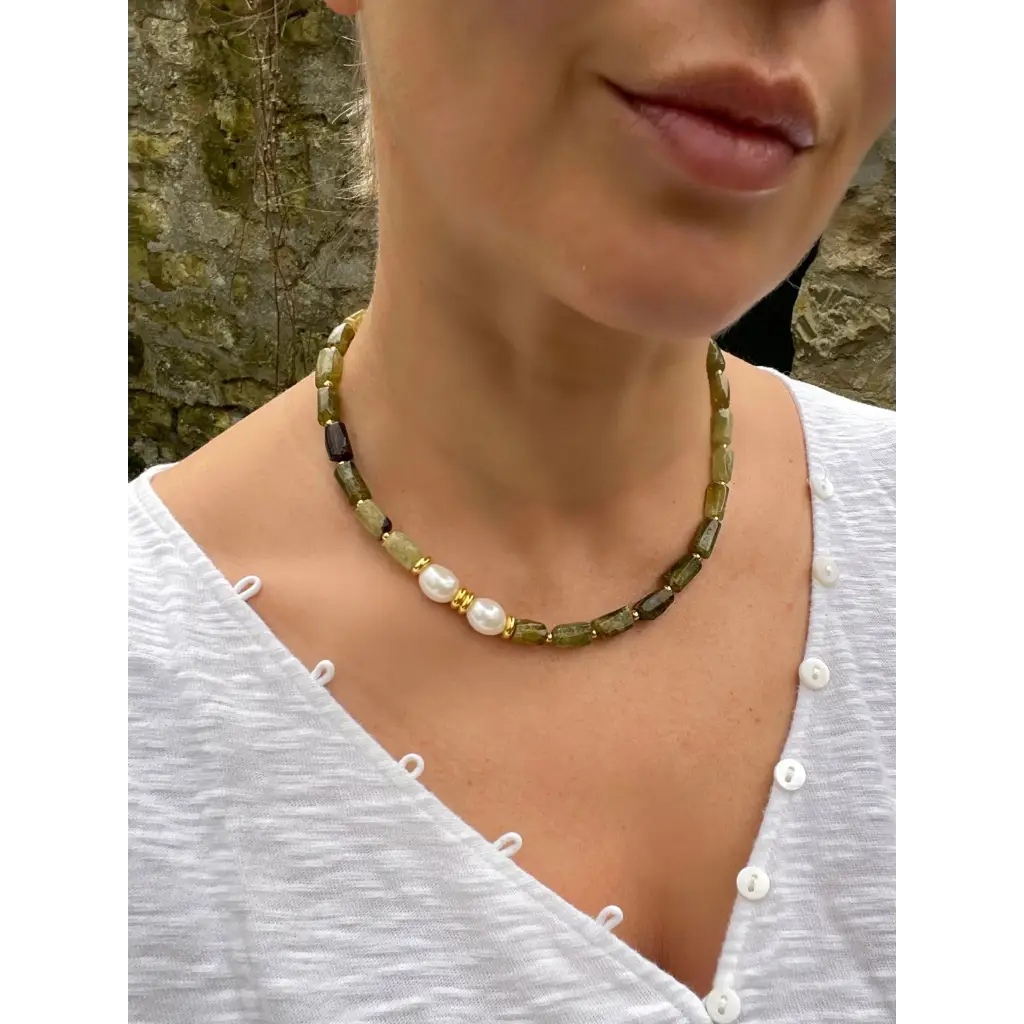 Green garnet beaded necklace statement gemstone and pearl