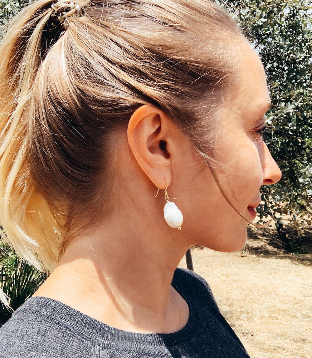 Baroque pearl drop earrings