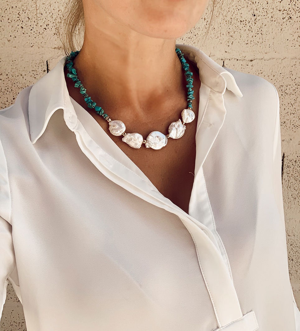Turquoise howlite and Baroque Pearls Necklace, Summer Necklace, Turquoise Jewelry, Natural Stones