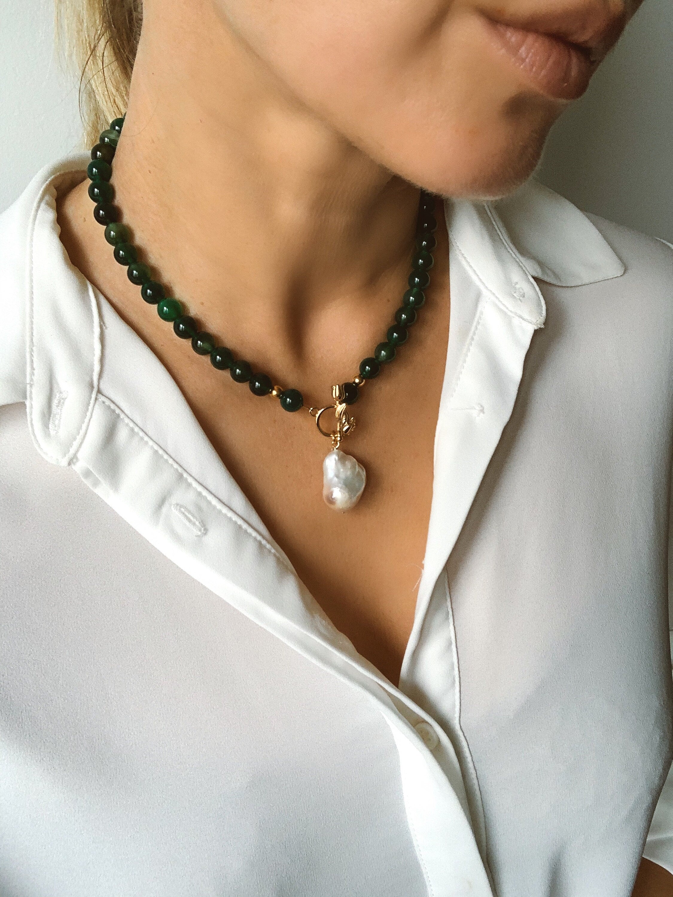 Dark Green Agate and Pearl Beaded Necklace “Seraphine”