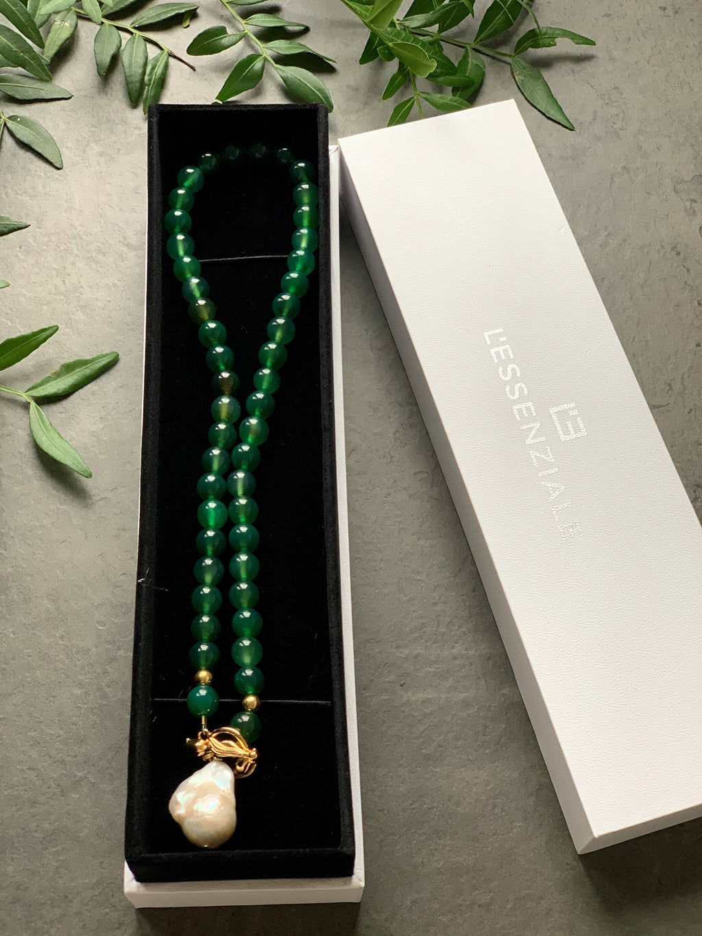 Dark Green Agate and Pearl Beaded Necklace “Seraphine”