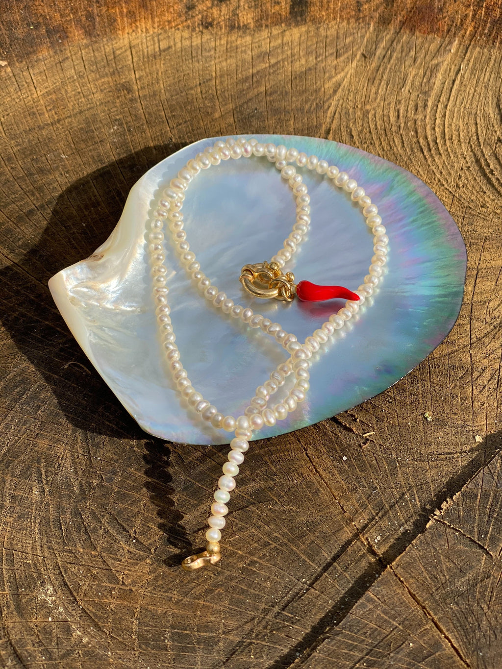 Tiny pearl necklace red chili pendant