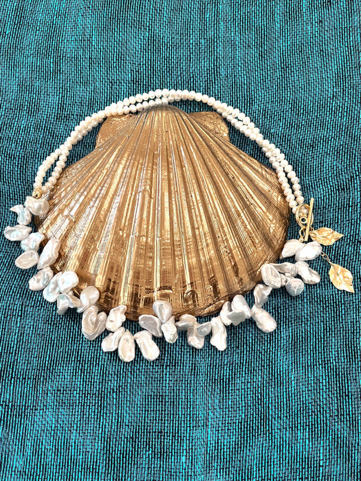 White keshi pearls necklace with golden leaves charms