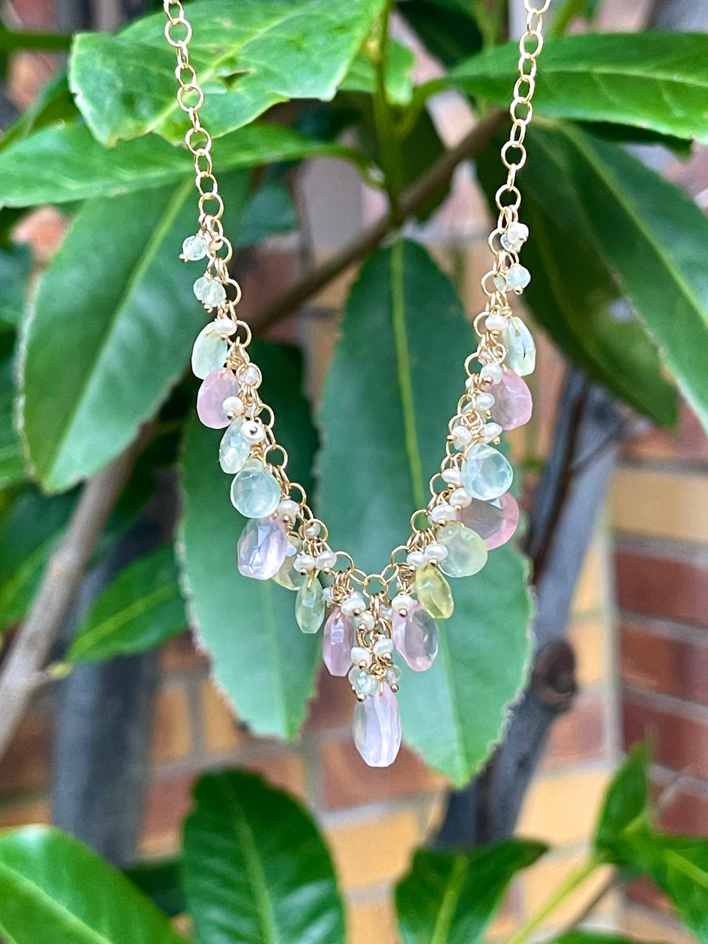 Rose quartz and prehnite briolette necklace