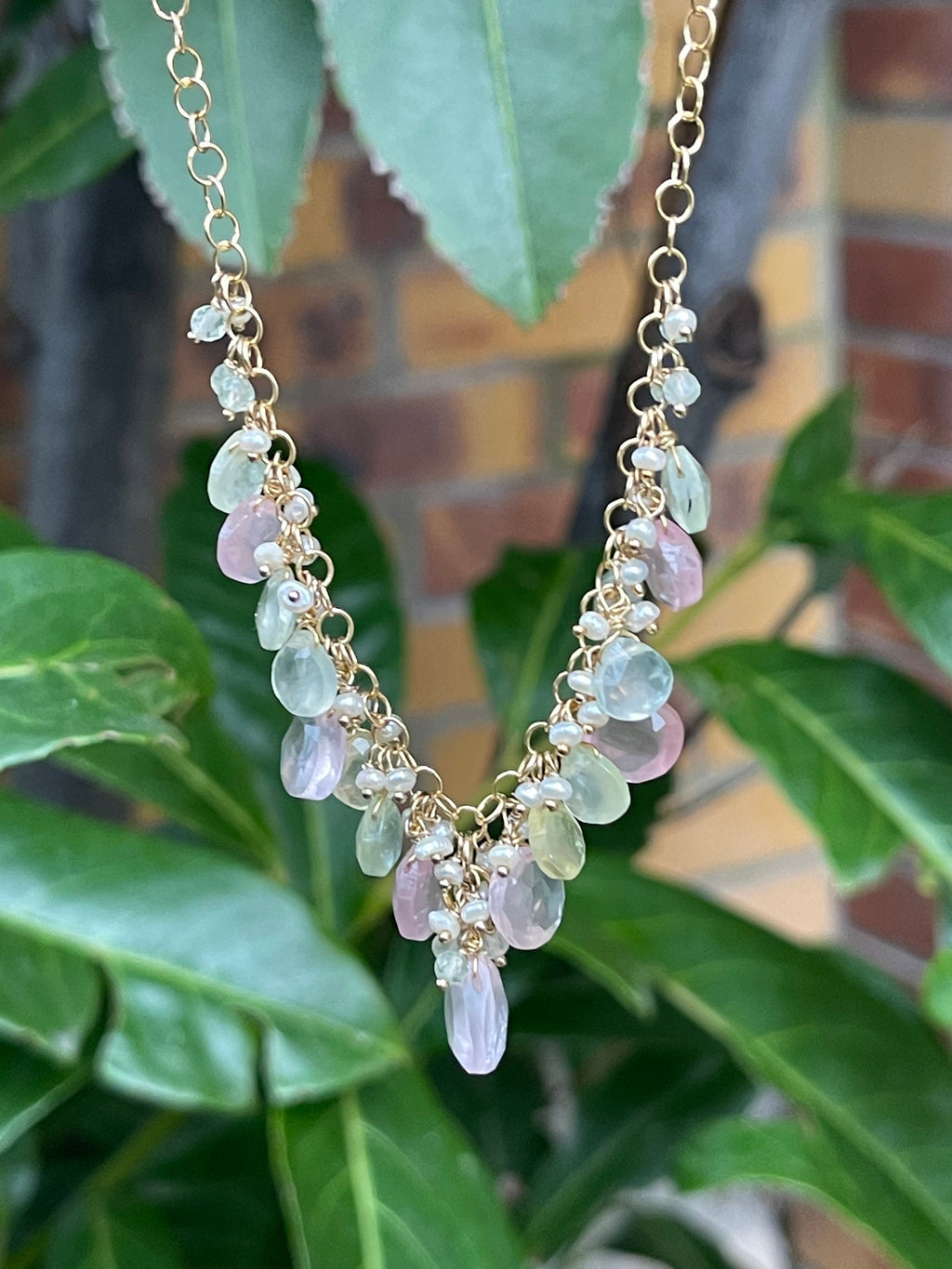 Rose quartz and prehnite briolette necklace
