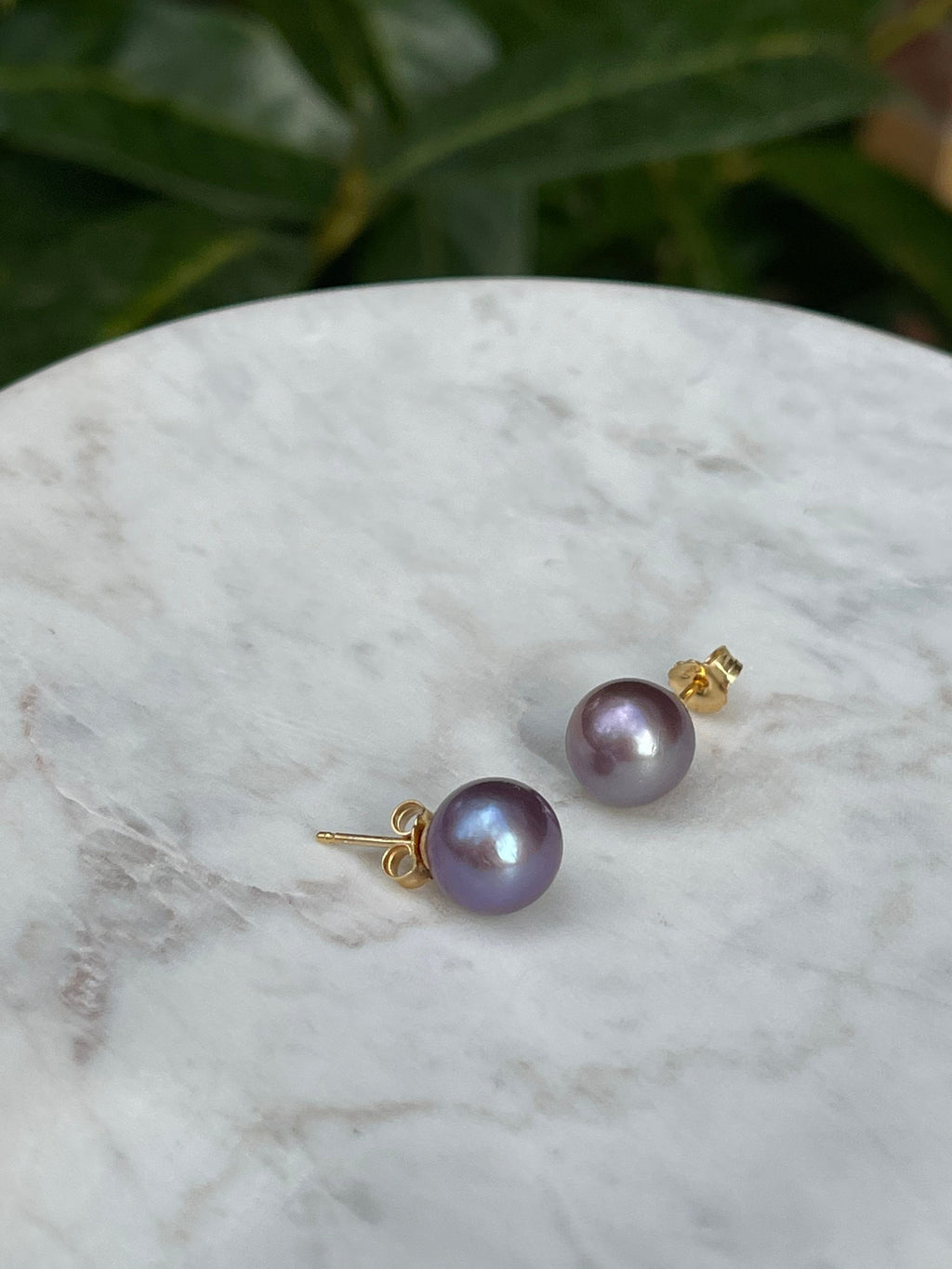 Purple Pearl Stud earrings
