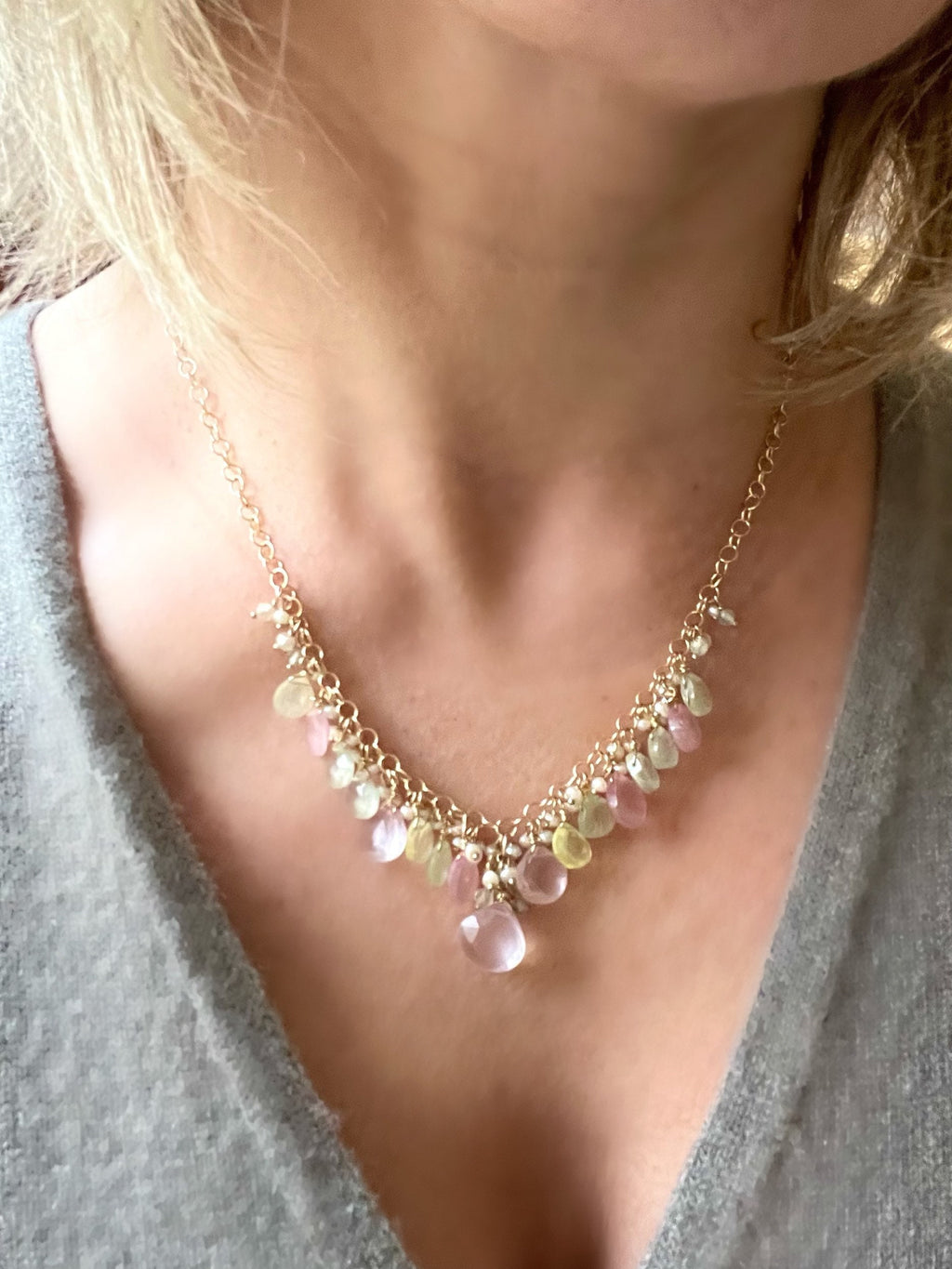 Rose quartz and prehnite briolette necklace