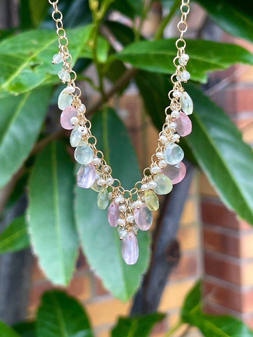 Rose quartz and prehnite briolette necklace
