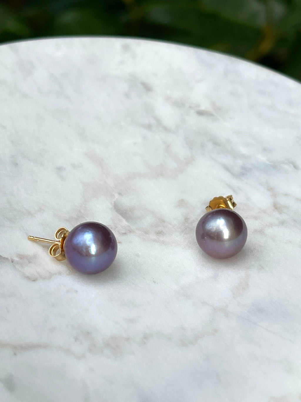 Purple Pearl Stud earrings