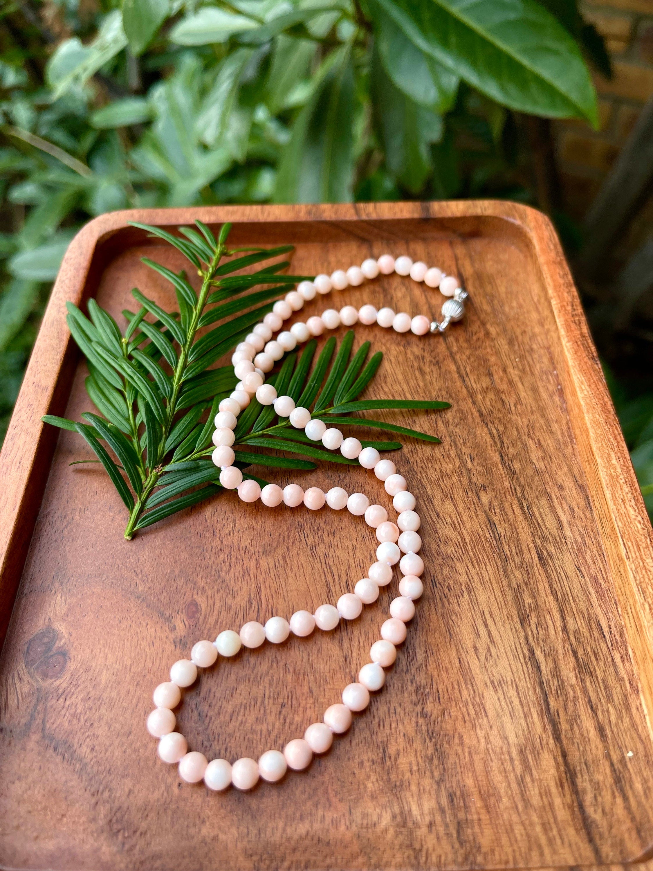 Genuine angel skin coral necklace "Piel de Angel" with solid gold 18k clasp, precious coral from Japan beaded necklace