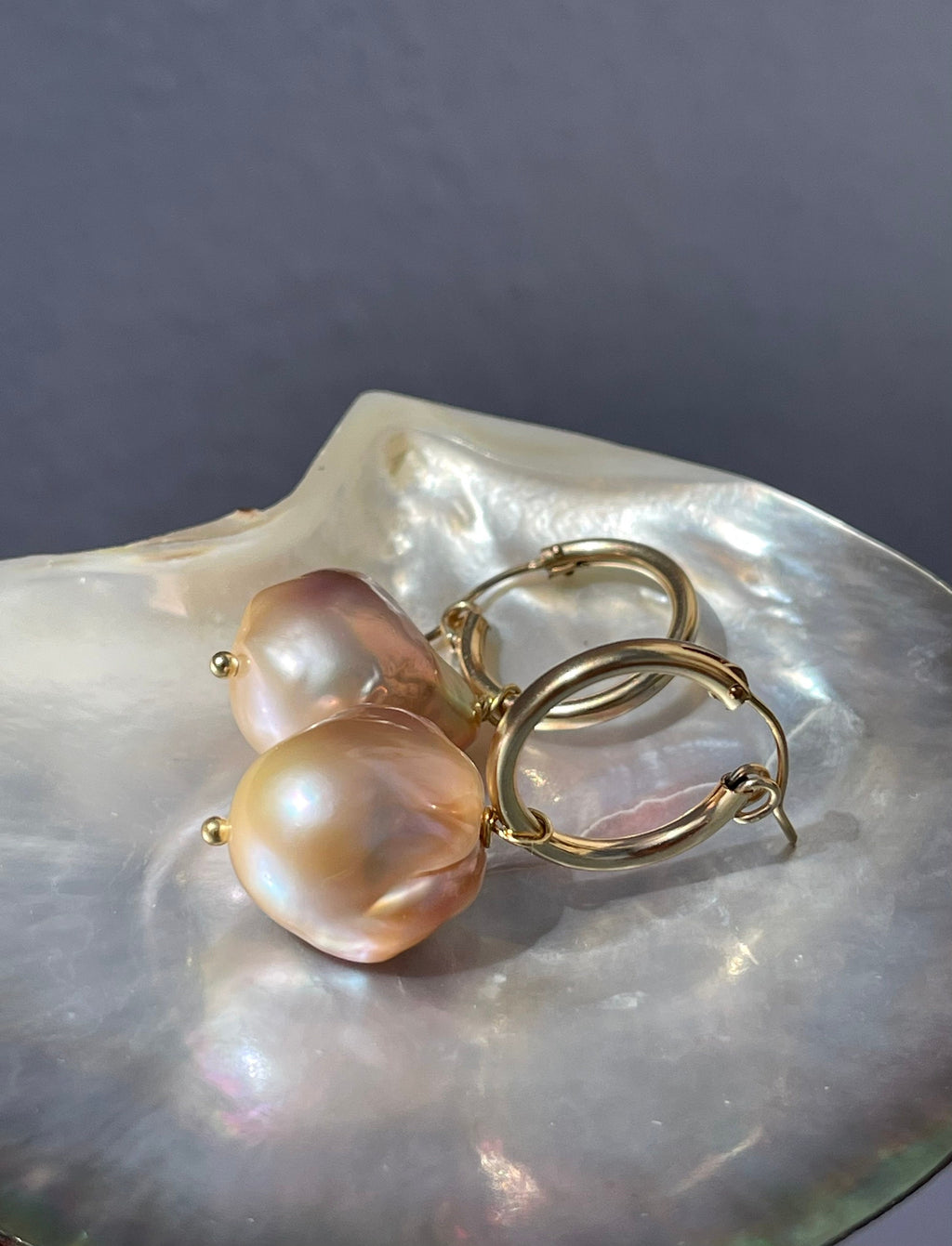 Pink baroque pearl earrings “Alba”, real freshwater pearls, golden hoops, 18k gold filled, boho earrings