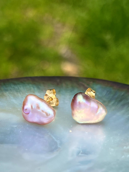 Purple keshi pearl stud earrings