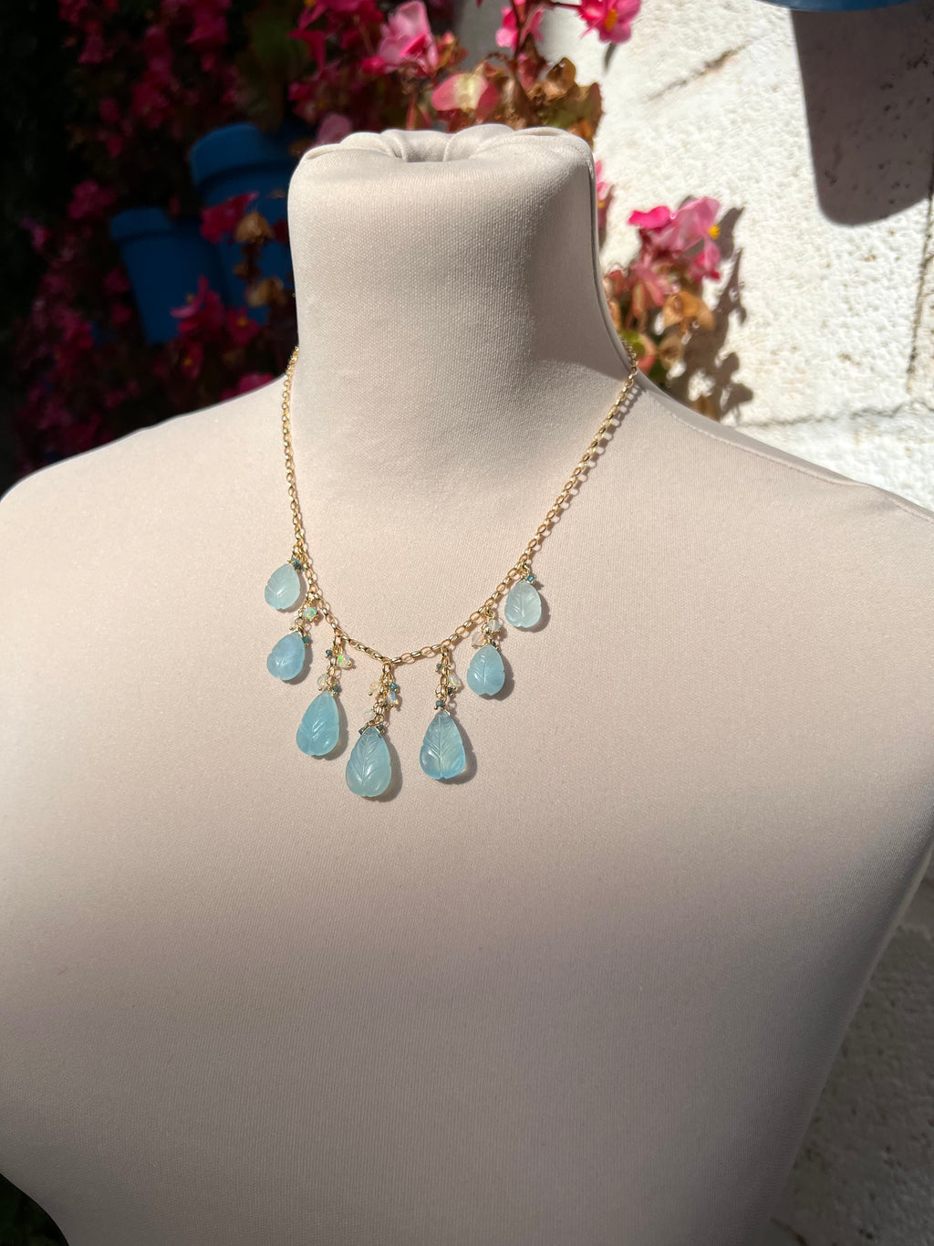 Carved aquamarine leaves necklace