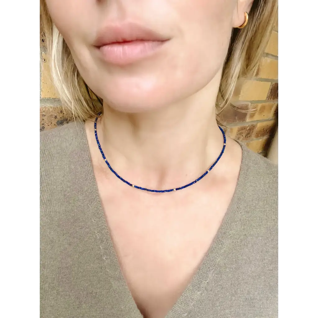 Lapis lazuli and solid gold minimalist necklace small