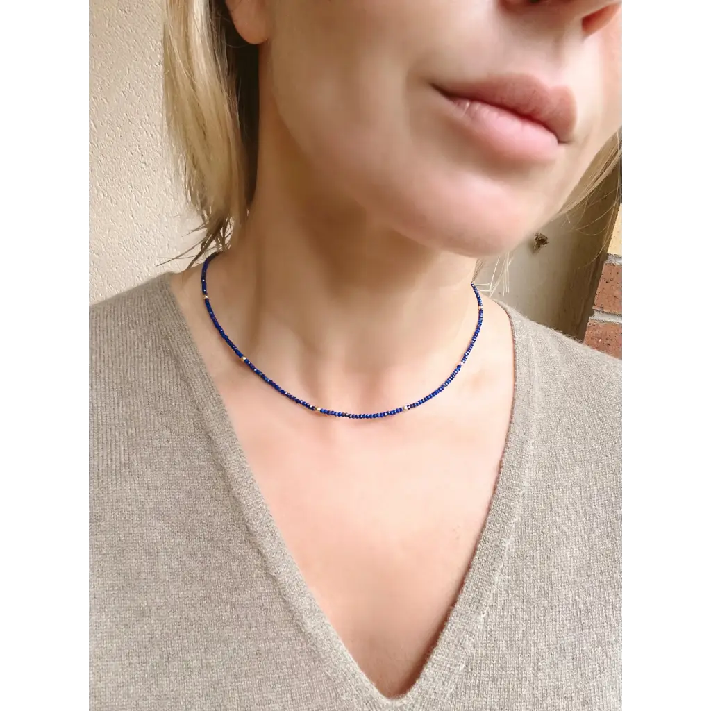 Lapis lazuli and solid gold minimalist necklace small