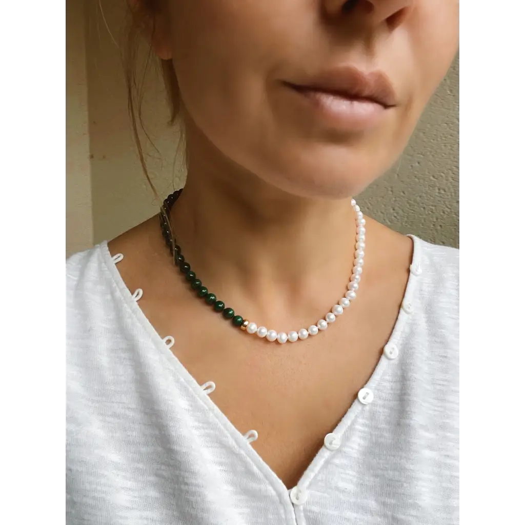 Malachite and pearl beaded necklace fashion asymmetric