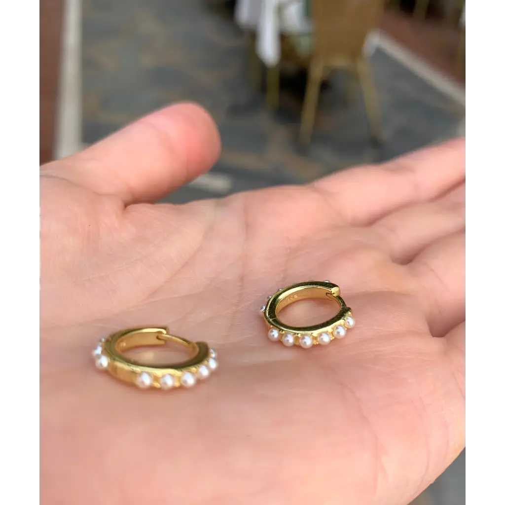 Mini pearls and gold plated 925 silver hoop earrings