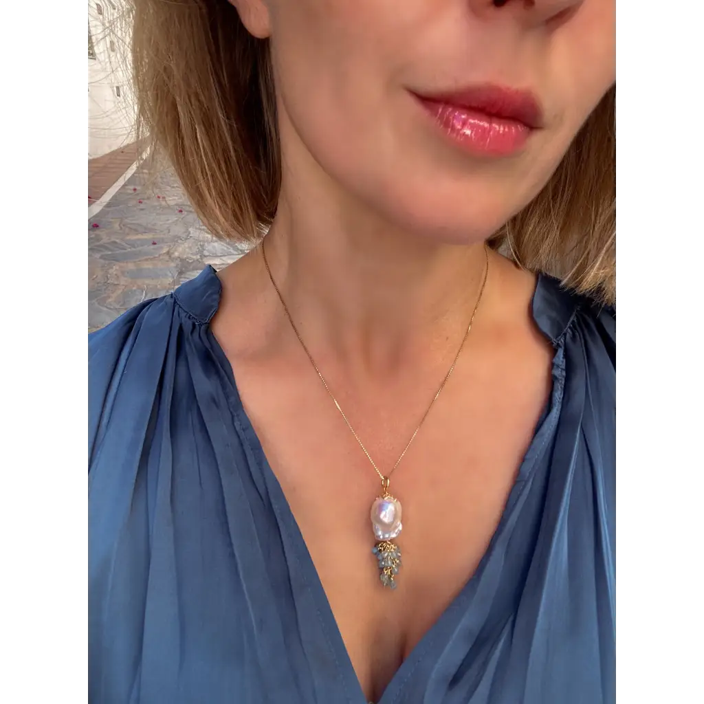 Natural baroque pearl and aquamarines pendant on gold plated
