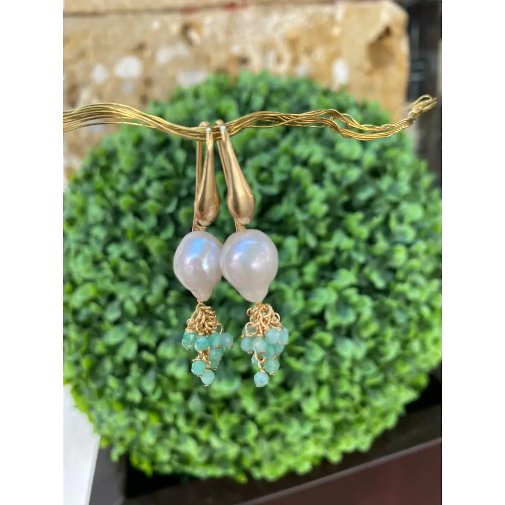 Natural kasumi pearls and emeralds cascade earrings gold