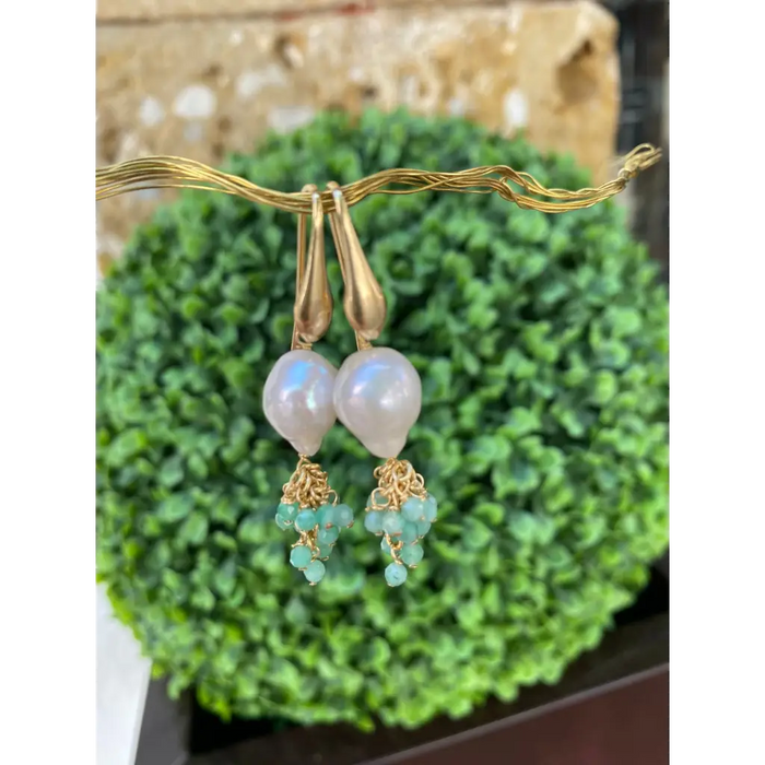 Natural kasumi pearls and emeralds cascade earrings gold