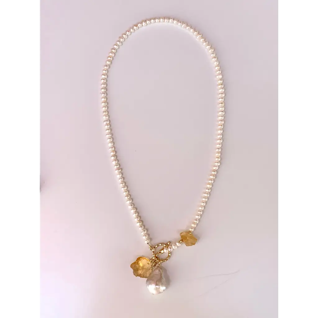 Natural pearl and raw citrine necklace with baroque pearl