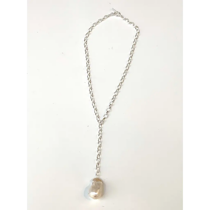 Oversized 925 silver chain with baroque pearl pendant