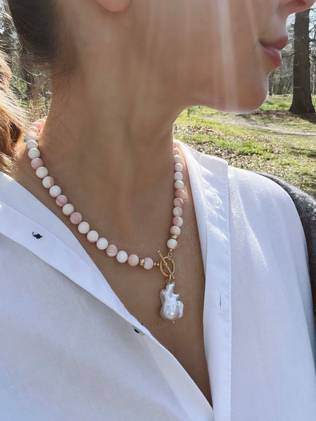 Queen Conch Shell Toggle Necklace With Baroque Pearl Pendant