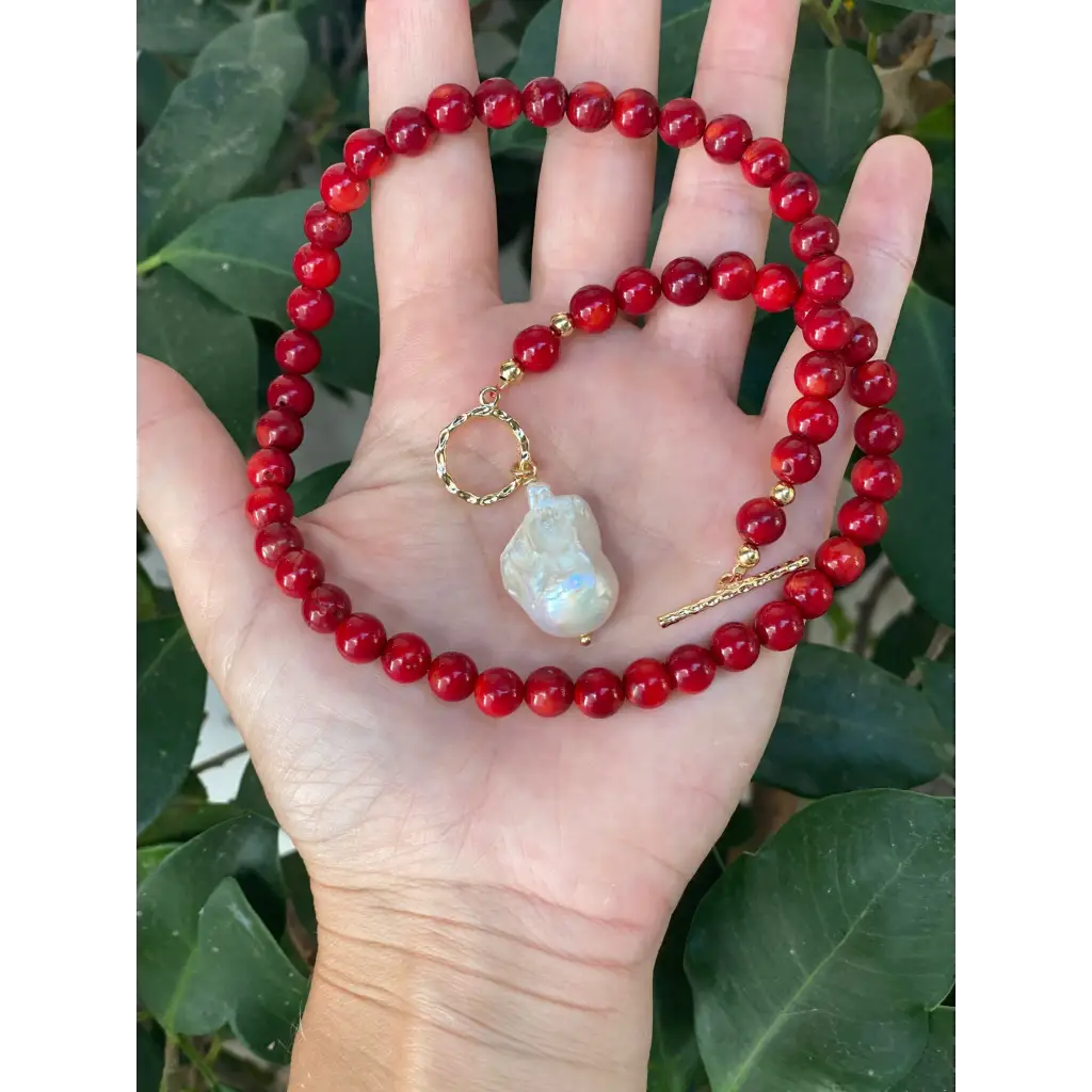 Red coral beaded necklace with toggle closure and baroque