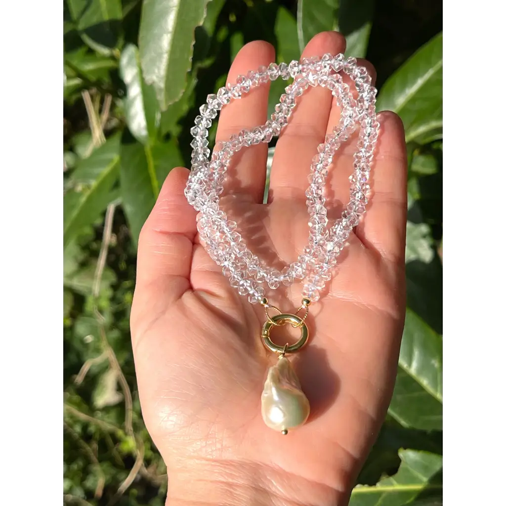 Rock crystal and baroque pearl beaded necklace Estrella Del