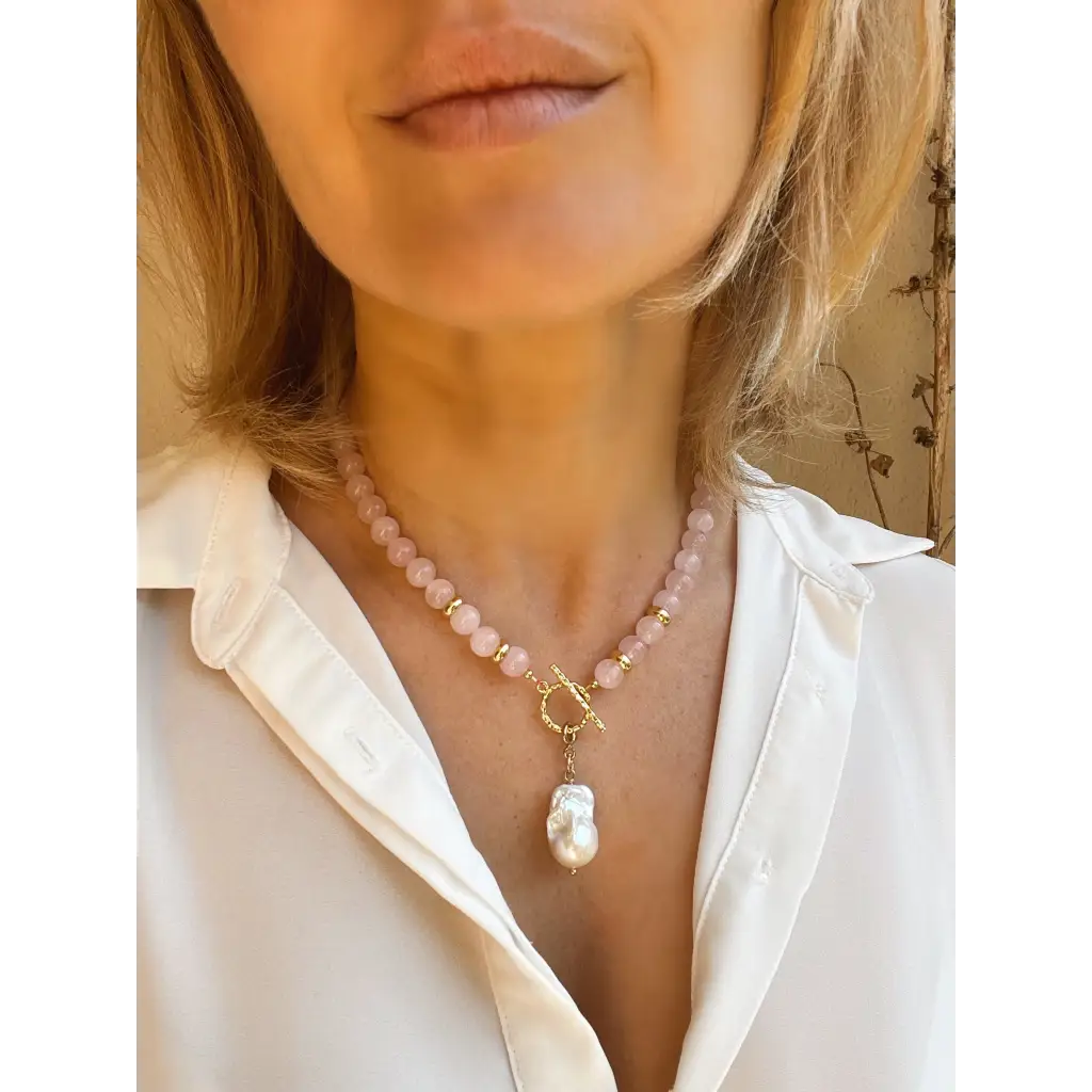 Rose quartz necklace with baroque pearl pendant