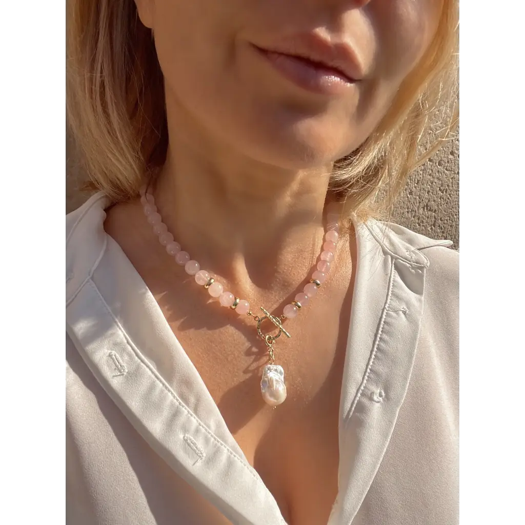 Rose quartz necklace with baroque pearl pendant